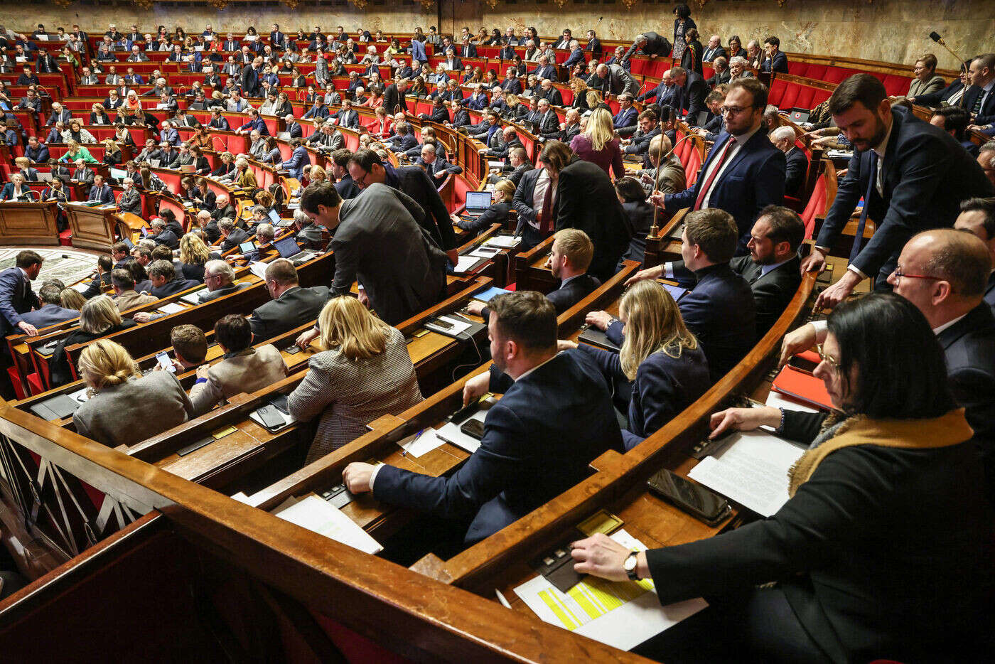 Outre-mer : l’Assemblée adopte une proposition de loi contre la vie chère, une première victoire pour le PS