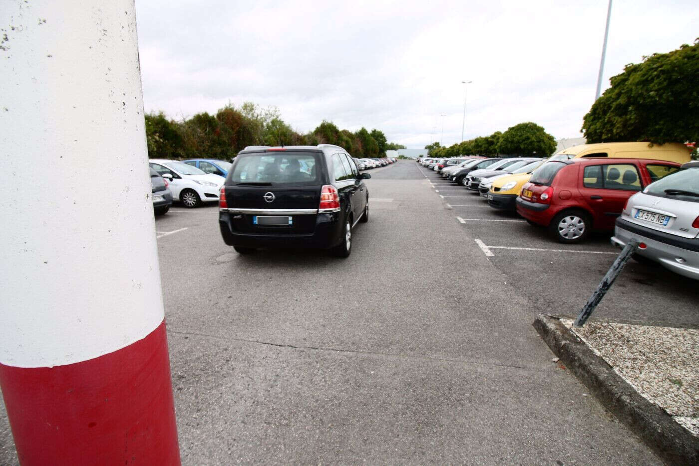 Un ex-député de l’Oise condamné pour avoir heurté avec sa voiture une femme qui réservait une place de parking