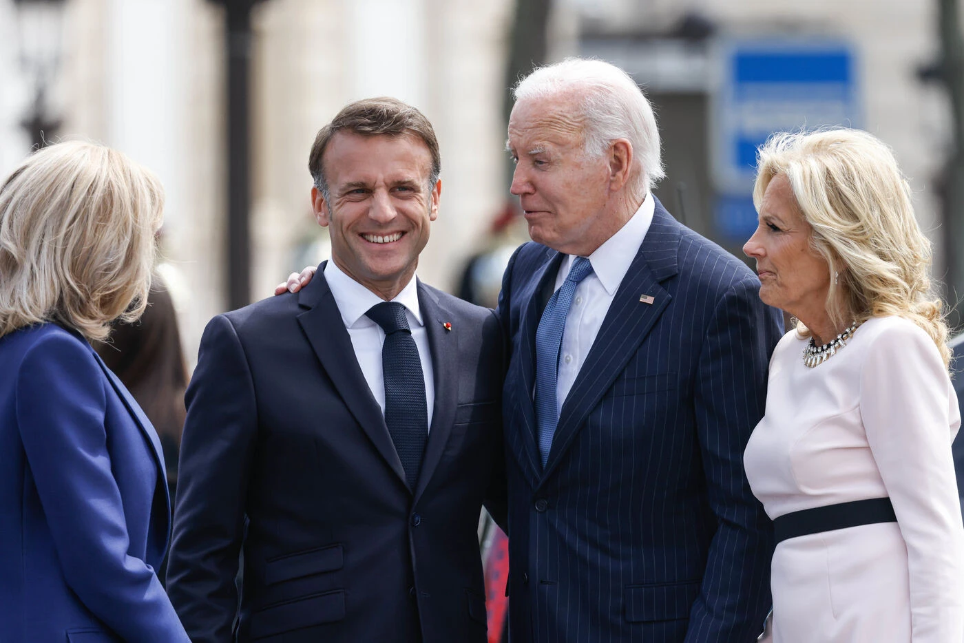 « Je ne l’avais jamais vu comme ça » : l’épouse de Joe Biden a cru qu’il faisait un AVC, lors de son débat raté face à Trump