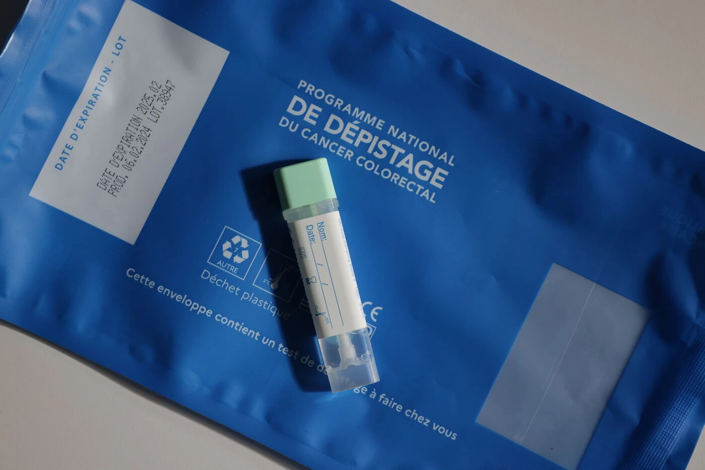 « Je savais que j’avais un cancer » : le calvaire d’une Britannique « trop jeune », ignorée par son médecin pendant deux ans