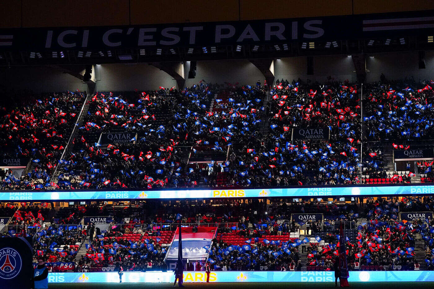 PSG féminin-OL (0-2) : les ultras tournent le dos aux Parisiennes après la défaite, froid glacial au Parc