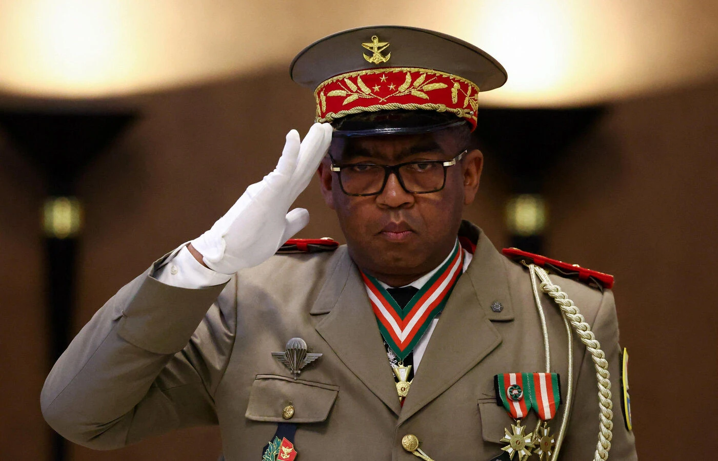 Crise à Madagascar : le président Andry Rajoelina nomme un militaire au poste de Premier ministre