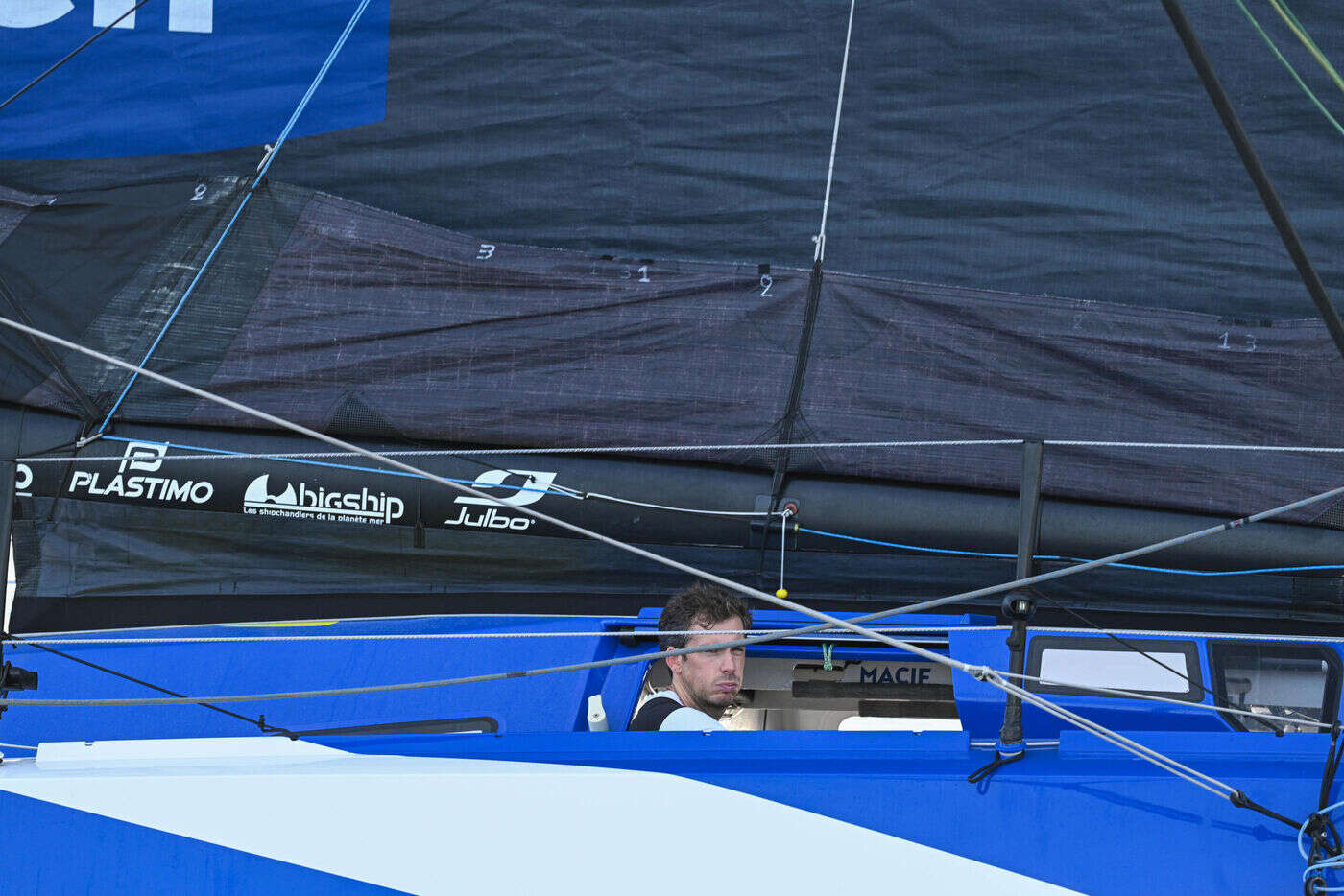 Vendée Globe : le classement du jeudi 5 décembre au soir, avec Charlie Dalin qui se détache