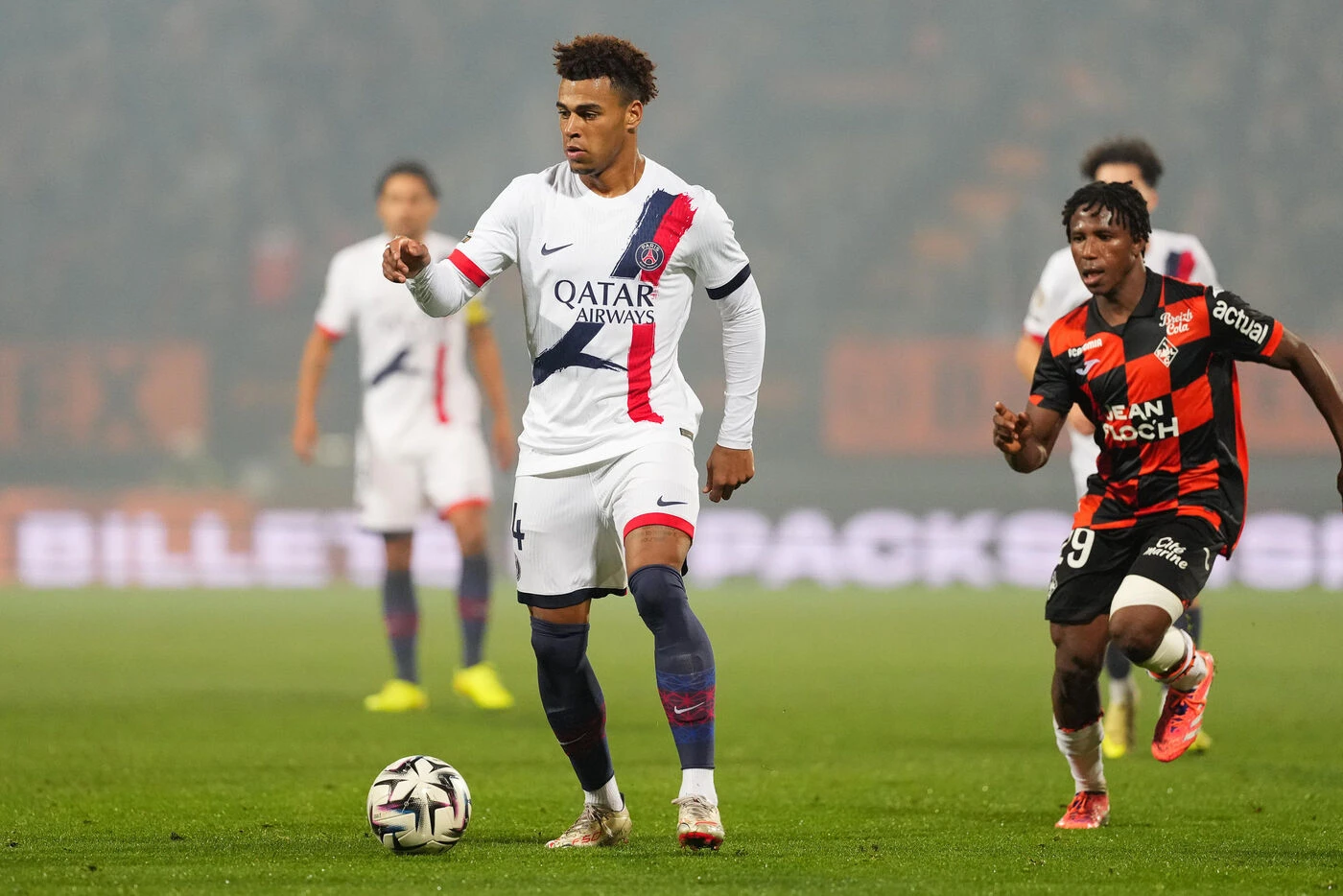 PSG : Désiré Doué sacré « Golden Boy » 2025, meilleur joueur européen de moins de 21 ans