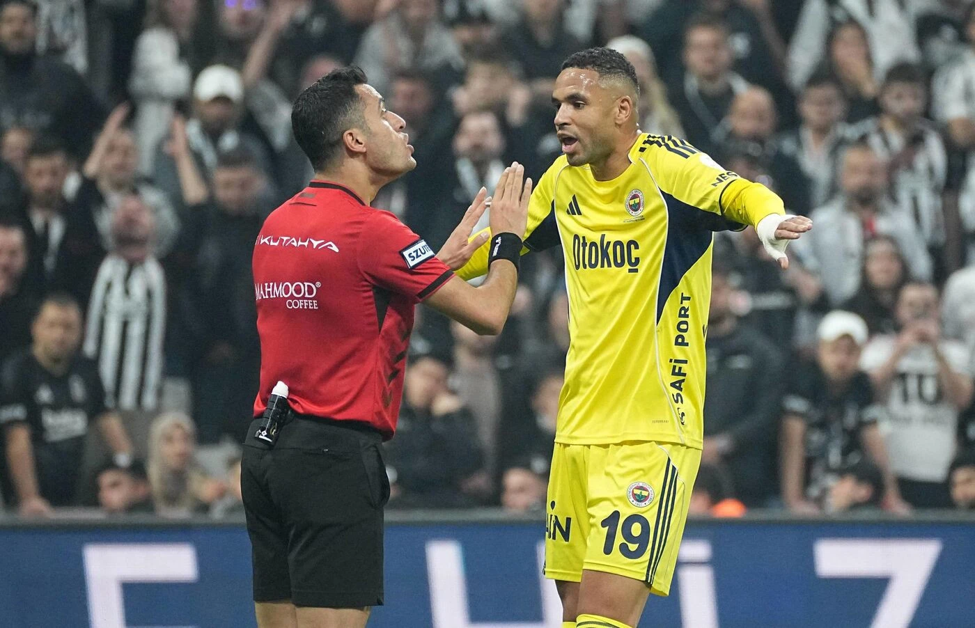 Football : 18 gardes à vue dans l’enquête sur les arbitres soupçonnés d’avoir parié sur des matchs en Turquie