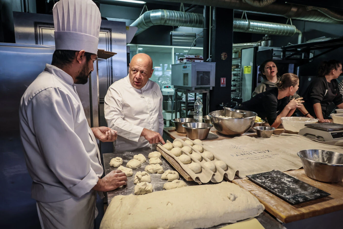 « C’est une belle victoire » : les écoles de cuisine de Thierry Marx échappent à la fermeture définitive