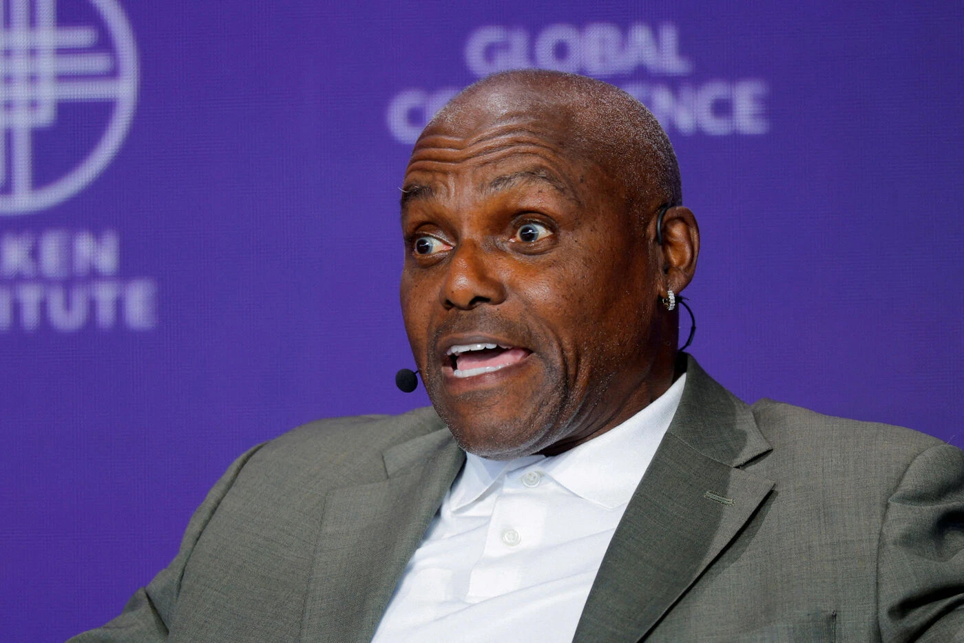 « Je ne pense pas que cela va réussir » : la légende de l’athlétisme Carl Lewis ne croit pas en la réussite des « Enhanced Games »