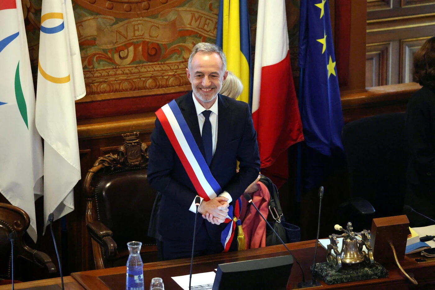 Non, Emmanuel Grégoire n’a pas augmenté les indemnités des élus de Paris de 25 %