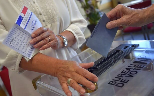 Régionales : Les Républicains en tête en France, devant le RN et la gauche