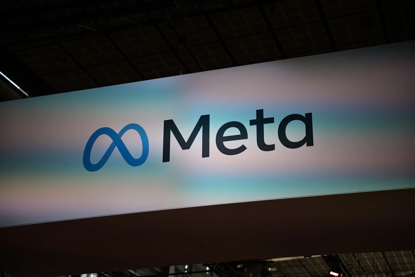 Meta accusé d’avoir utilisé une « constellation de systèmes d’intelligence artificielle » pour identifier des employés à licencier