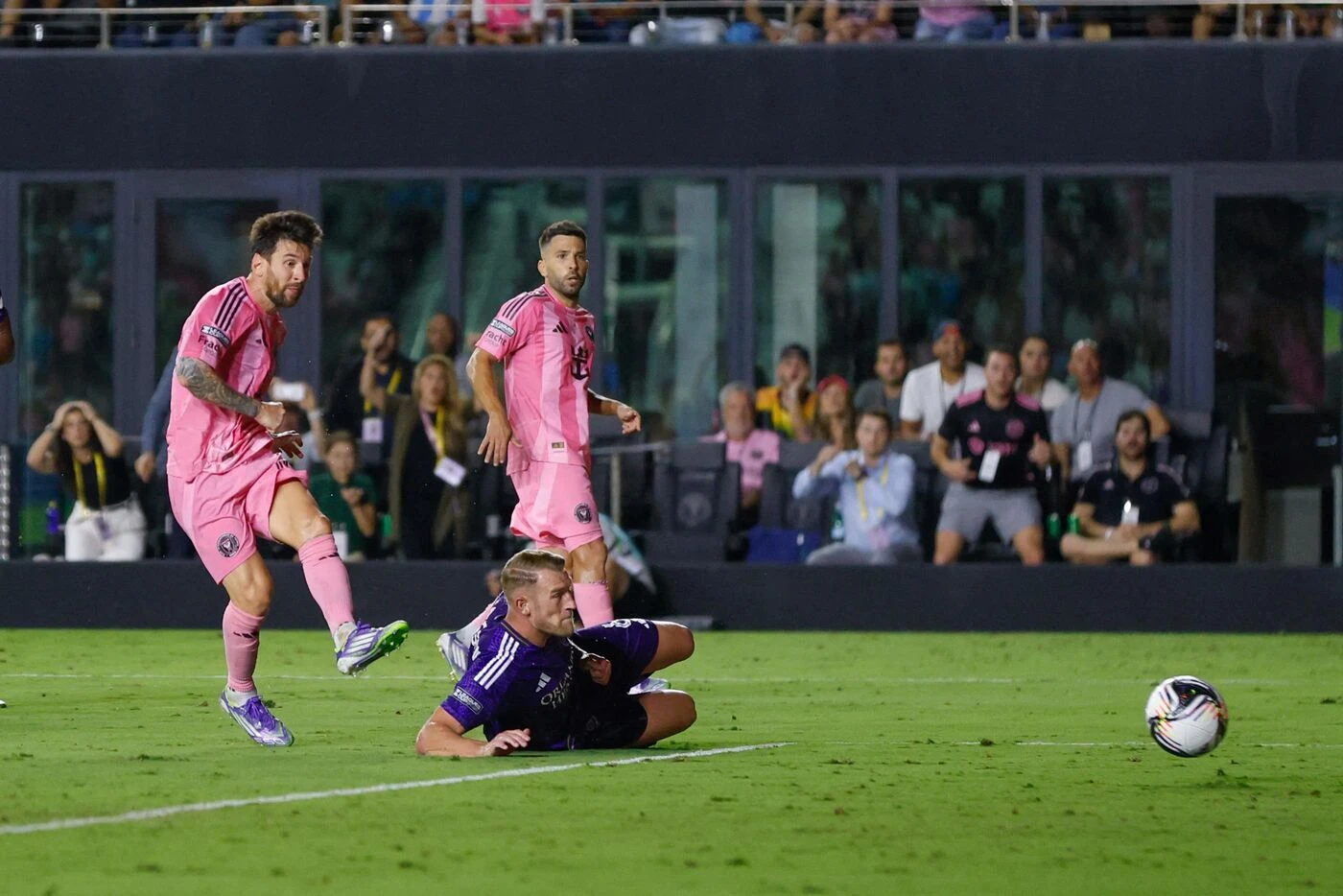 Football : la vidéo du doublé de Lionel Messi qui envoie l’Inter Miami en finale de la Leagues Cup