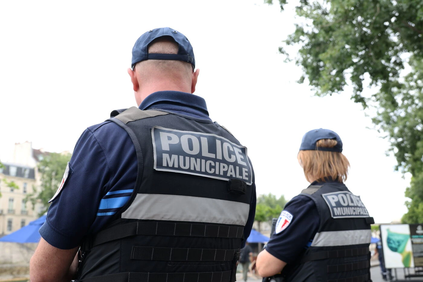 « On s’est cachés dans la réserve » : le guet-apens ingénieux des propriétaires d’une supérette face à un cambrioleur récidiviste