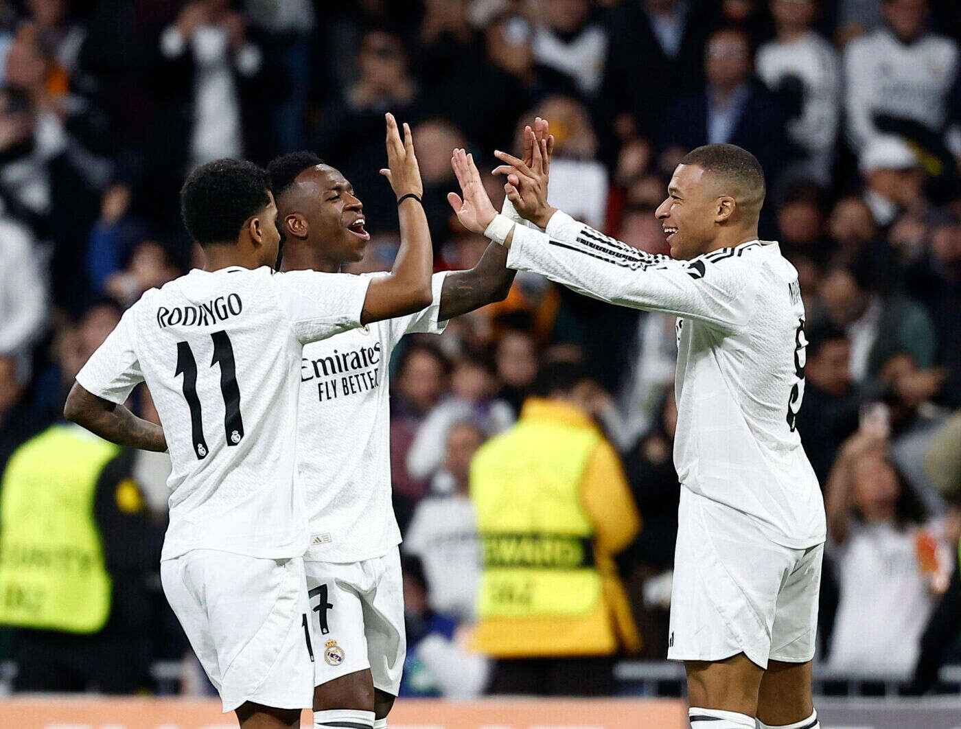 Real Madrid-Salzbourg (5-1) : Mbappé, Rodrygo et Vinicius flambent, Madrid assure sa place en barrages