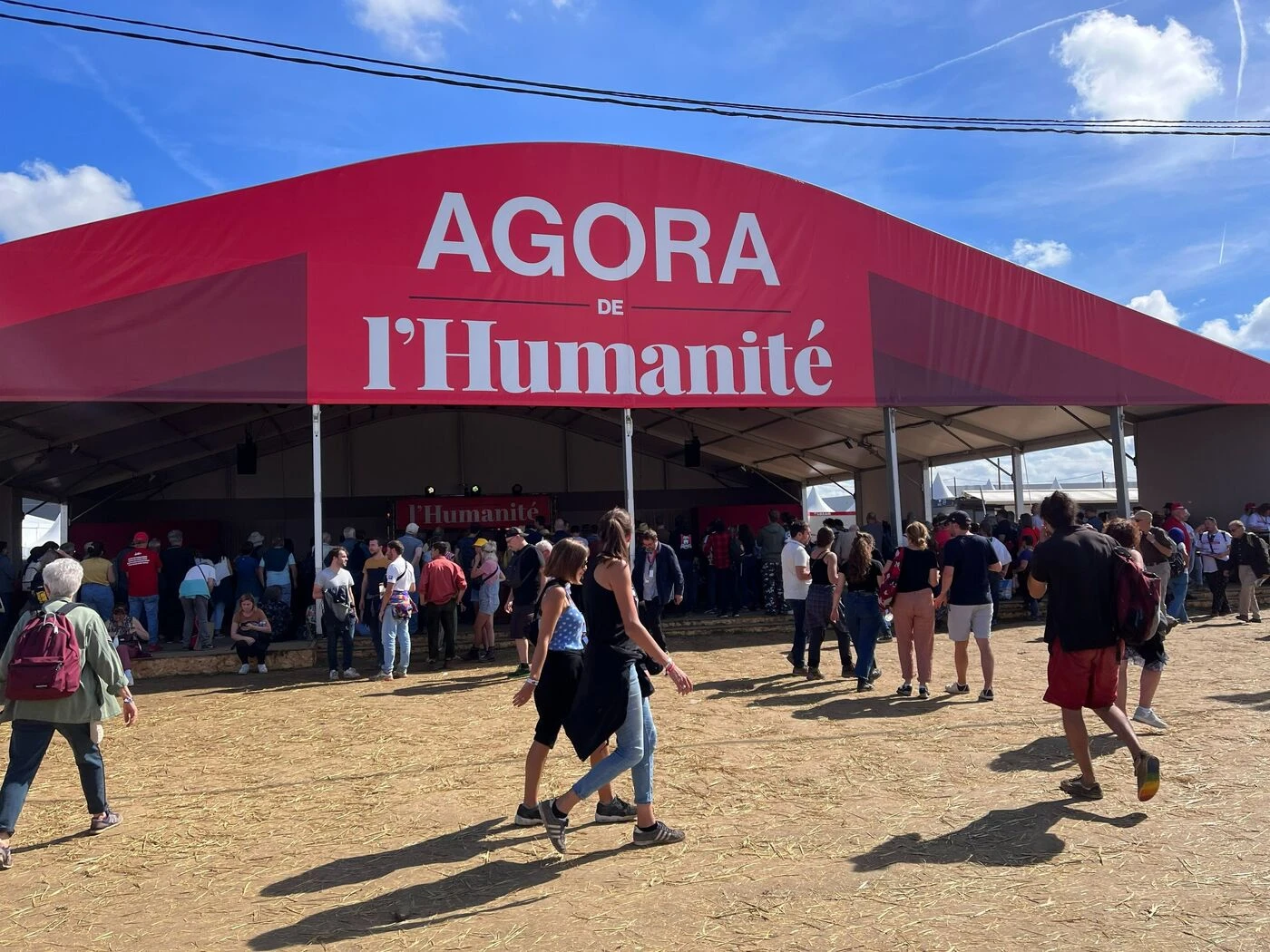 Accueil du public, sécurité… Pour la 4e édition en Essonne de la Fête de l’Huma, 300 postes ouverts aux 18 à 30 ans