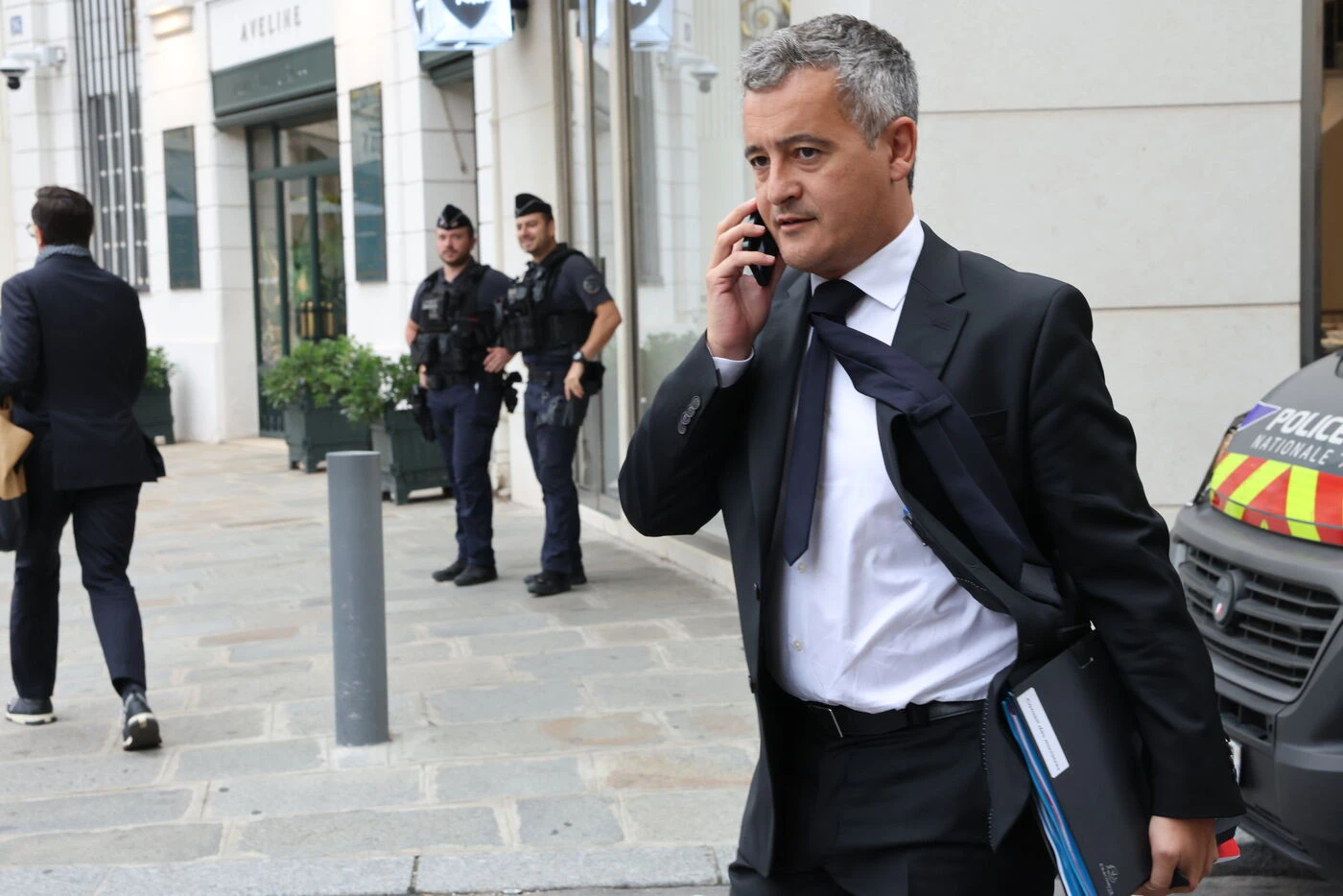 Policier agressé à Tourcoing : les deux suspects en détention provisoire libérés sous contrôle judiciaire, Darmanin s’insurge