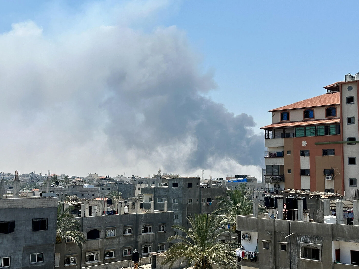 Gaza : Israël étend son opération dans le centre, dans des zones où l’armée n’était « jamais intervenue »