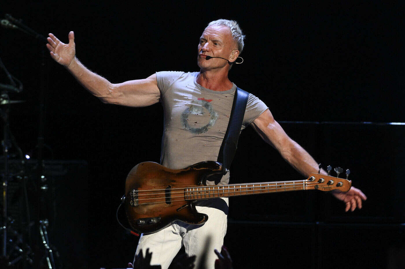 Sting annule plusieurs concerts en raison d’un problème de santé l’empêchant de chanter