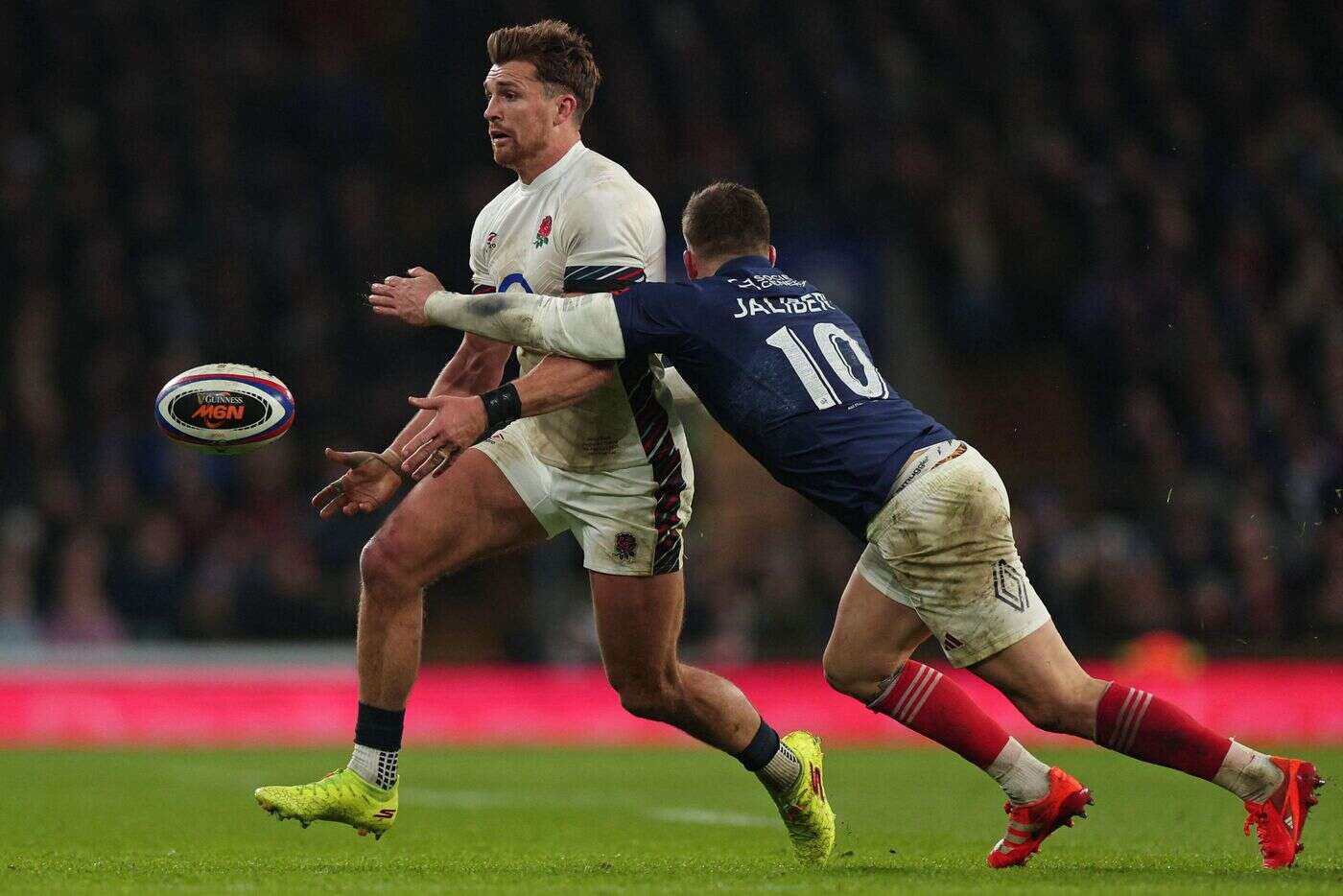 Angleterre-France (26-25) : 19 ballons perdus, 30 plaquages manqués… Les chiffres de la défaite des Bleus