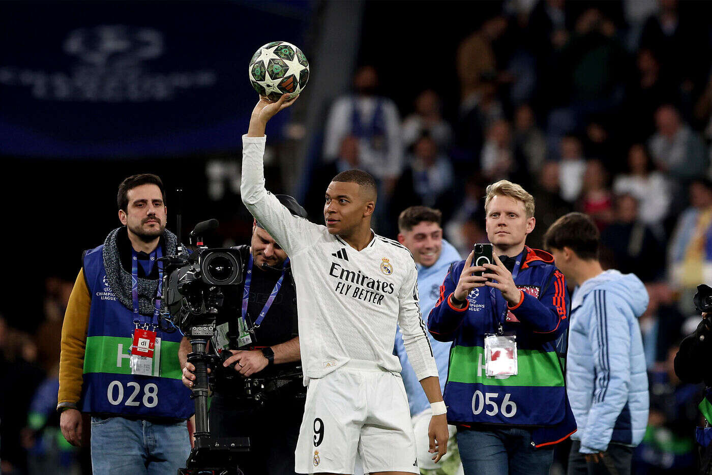 « Magnifique », « génie » : Kylian Mbappé célébré par la presse espagnole après son triplé lors de Real-City