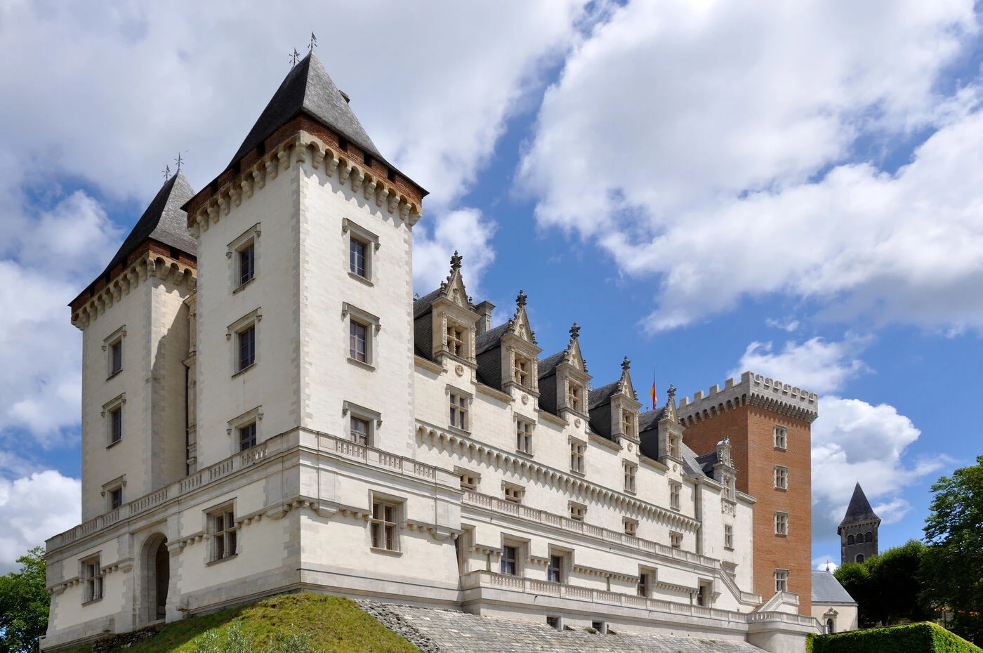 Où sont passés les petits poneys de Pau ? Le château de la ville diffuse un avis de recherche