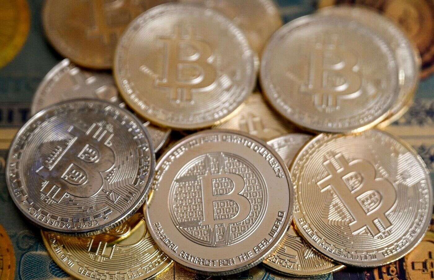 Le bitcoin passe sous les 80 000 dollars pour la première fois depuis novembre, une chute de 25 % en un mois