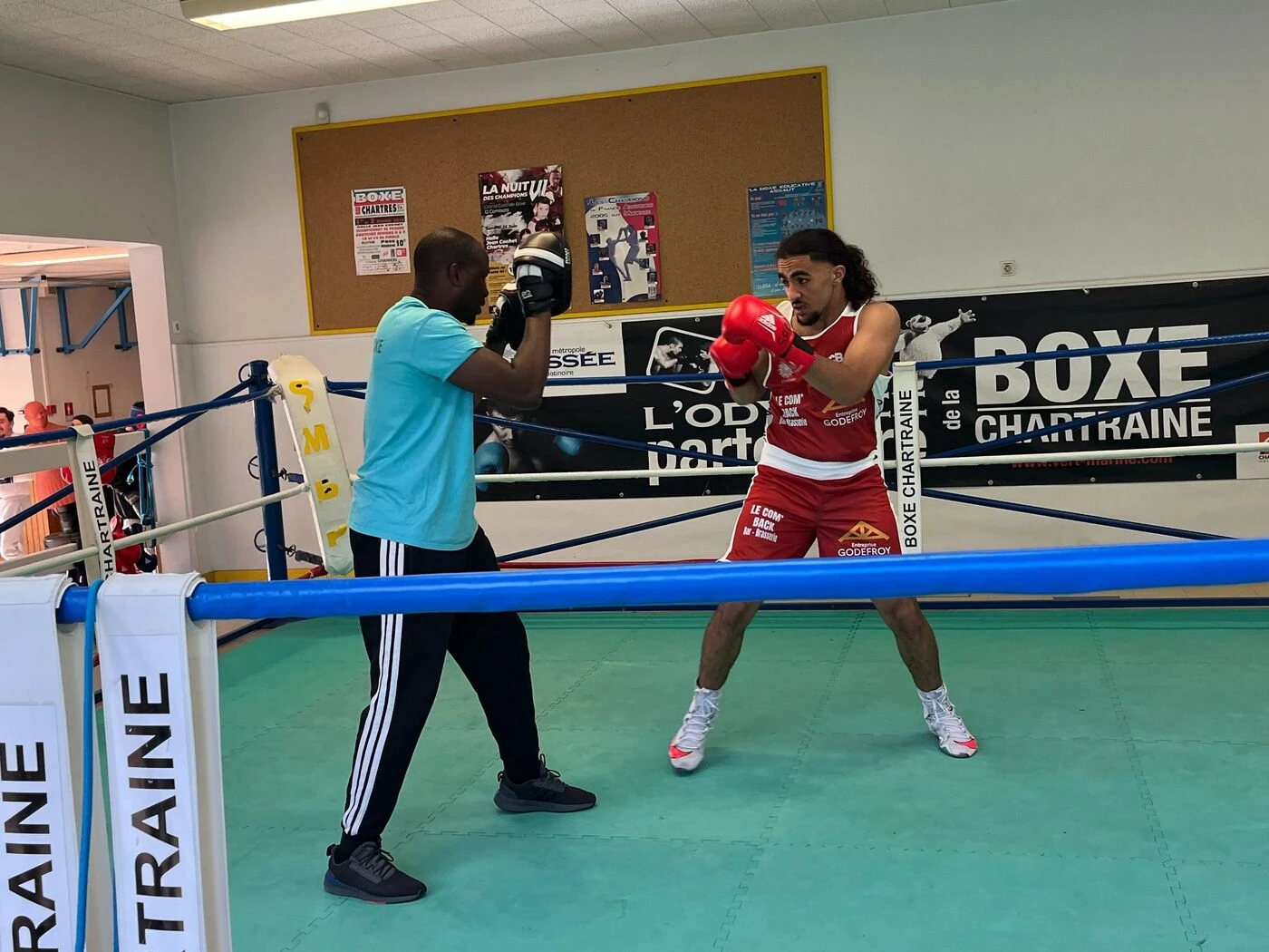 Adem Atigui, 16 ans, 14 combats, 14 victoires : un espoir de la boxe est né à Chartres