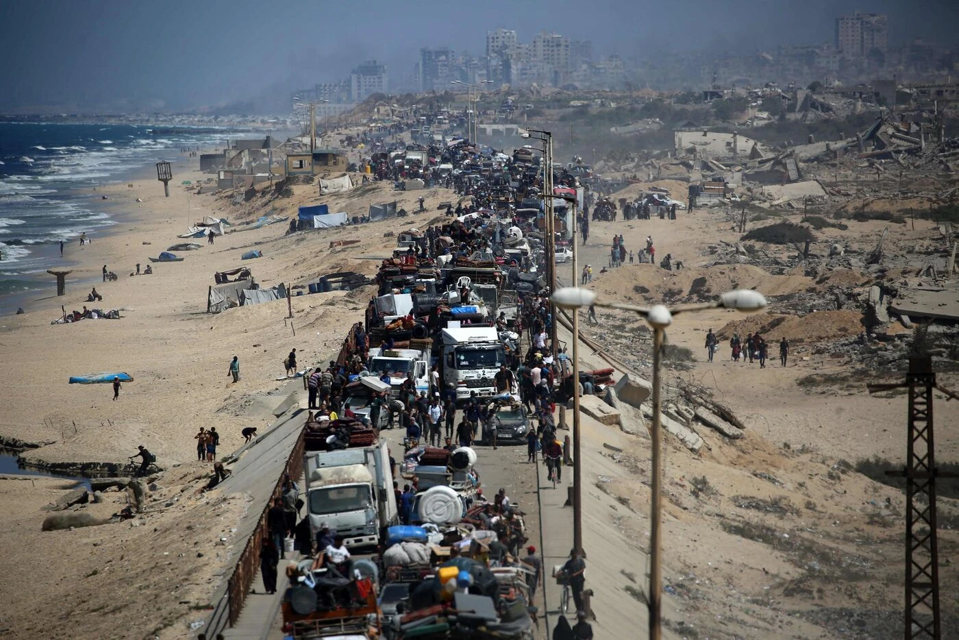 Offensive à Gaza-ville : 450 000 Palestiniens ont fui selon la Défense civile depuis fin août