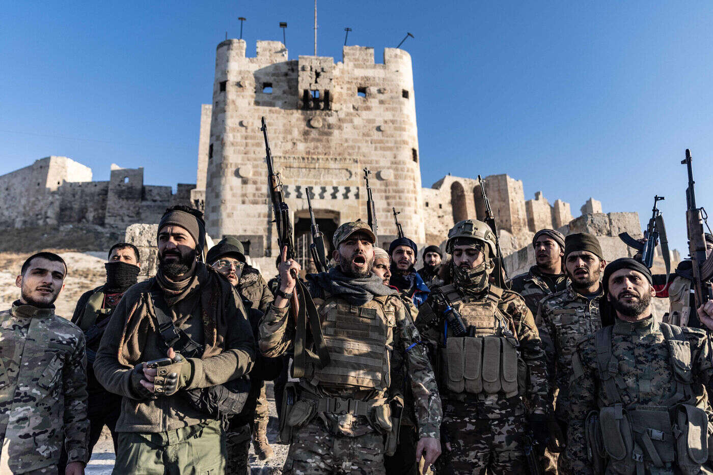 Syrie : 5 minutes pour comprendre l’offensive éclair menée par des djihadistes et des rebelles à Alep