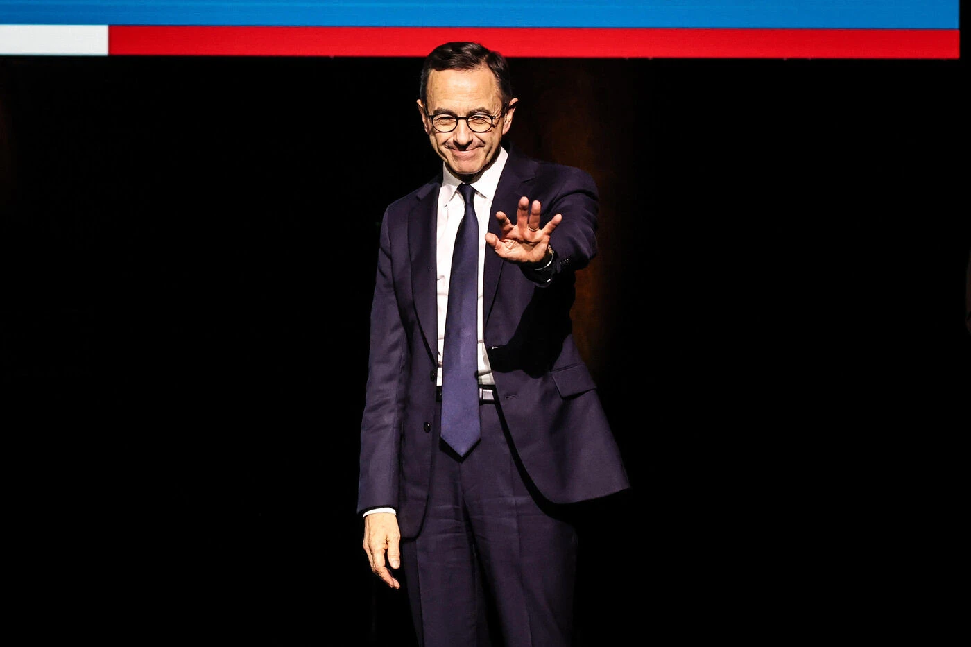 « Reprendre totalement les rênes » : Bruno Retailleau relance l’idée d’un référendum sur l’immigration