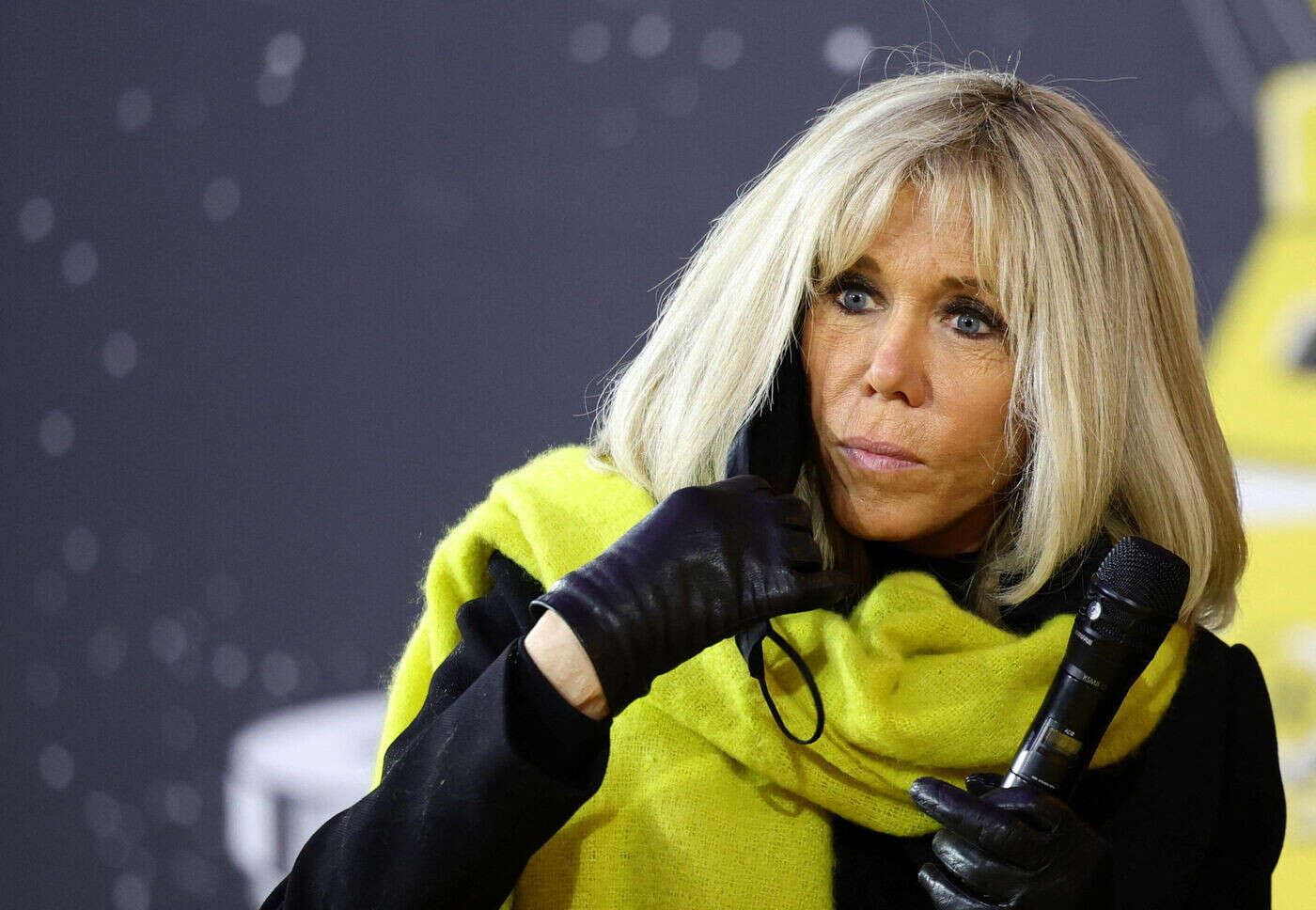 L’homme derrière « Zoé Sagan » et trois autres personnes jugées en juillet à Paris après une plainte de Brigitte Macron