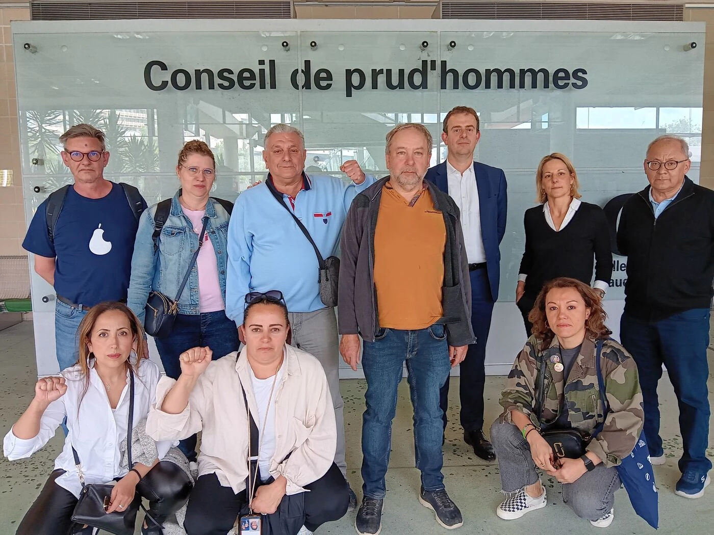 « J’en veux beaucoup à TUI » : des anciens salariés se retournent contre le voyagiste devant les prud’hommes