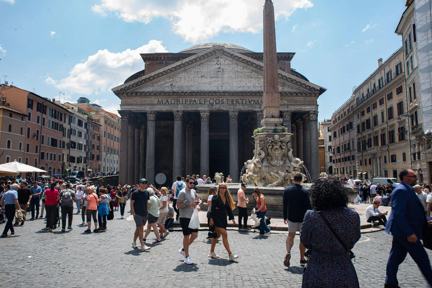 Un touriste meurt après une chute du haut du Panthéon à Rome