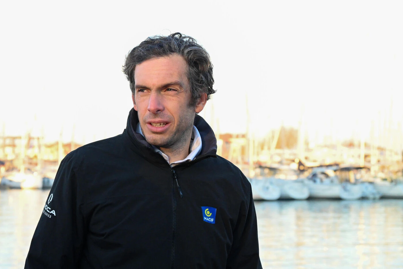 Vendée Globe : en « convalescence post-opératoire », Charlie Dalin contraint de renoncer à la remise des prix