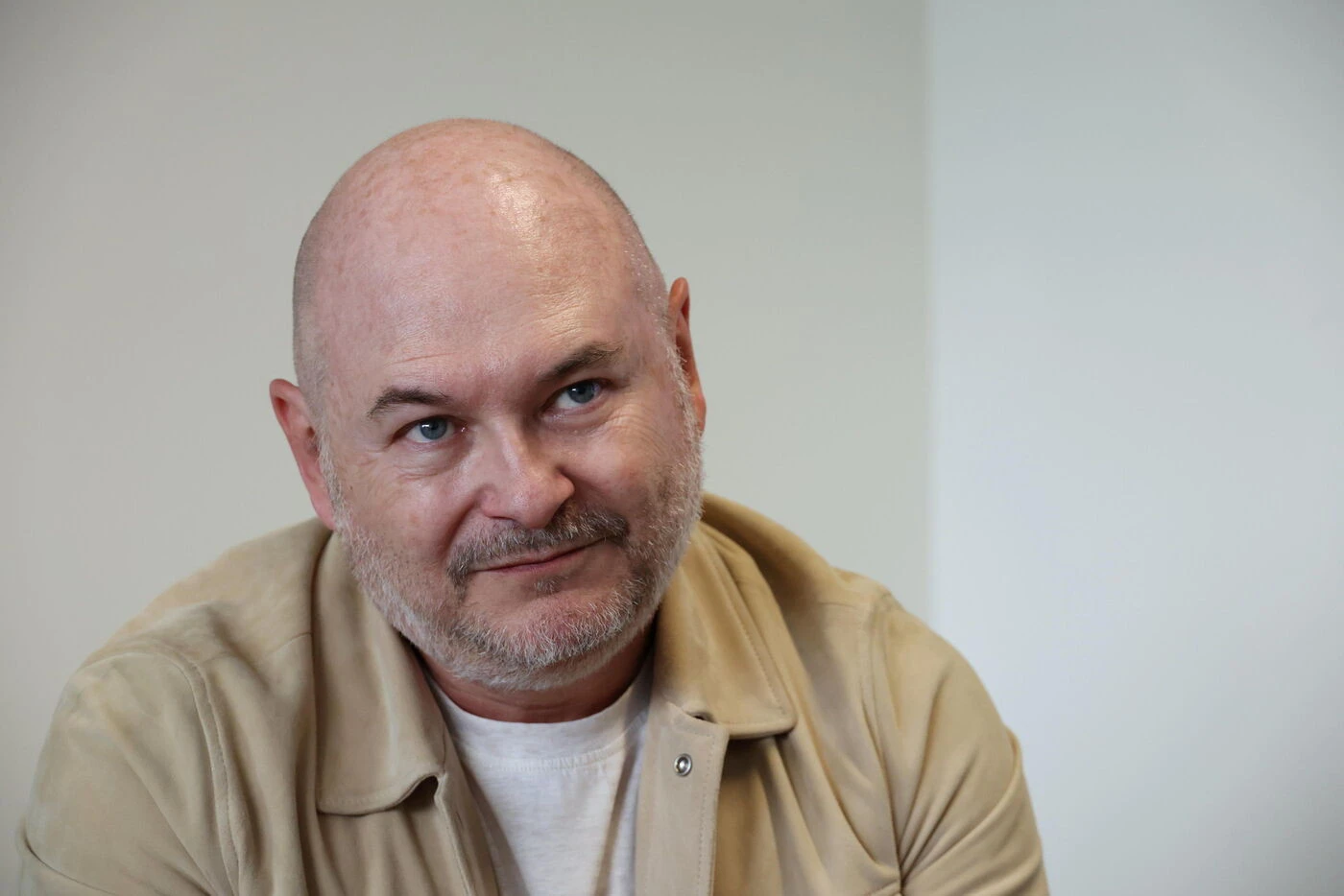Audiences radio : quel score pour l’arrivée de Cauet sur Europe 2 ?