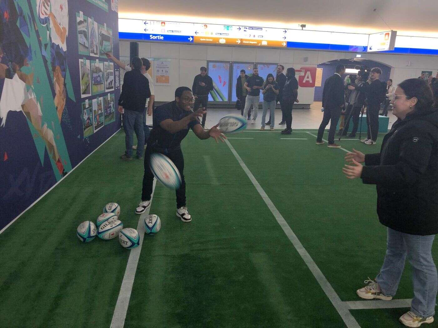 France-Ecosse : jouez au rugby dans le métro toute la semaine avant le dernier match du Tournoi des Six Nations