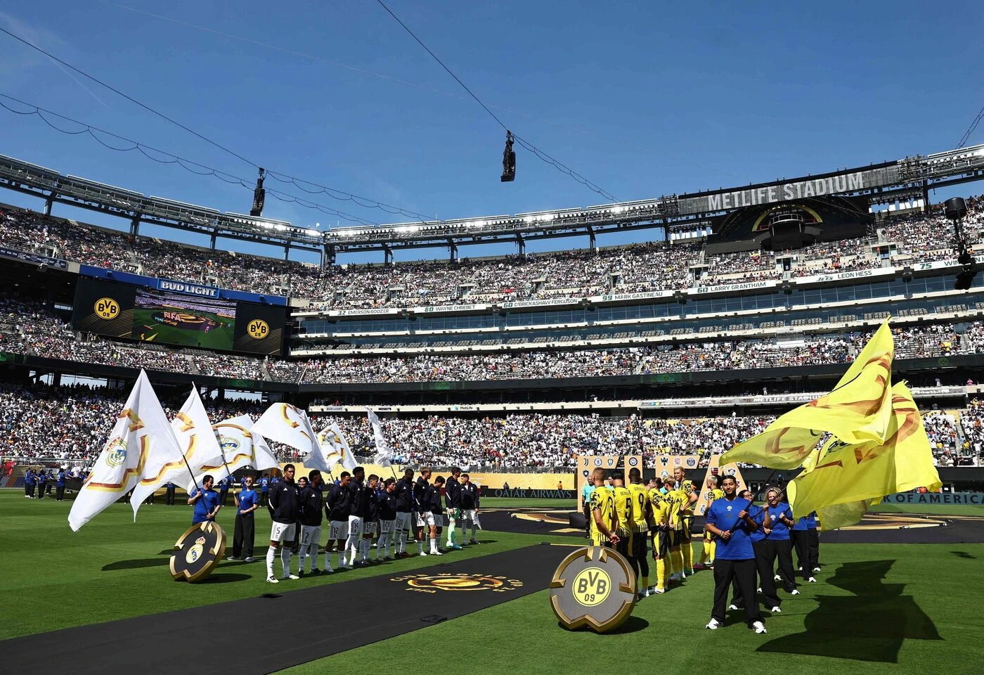 PSG-Real Madrid : enceinte moderne mais pelouse « poubelle »… Pourquoi le Metlife Stadium ne fait pas l’unanimité