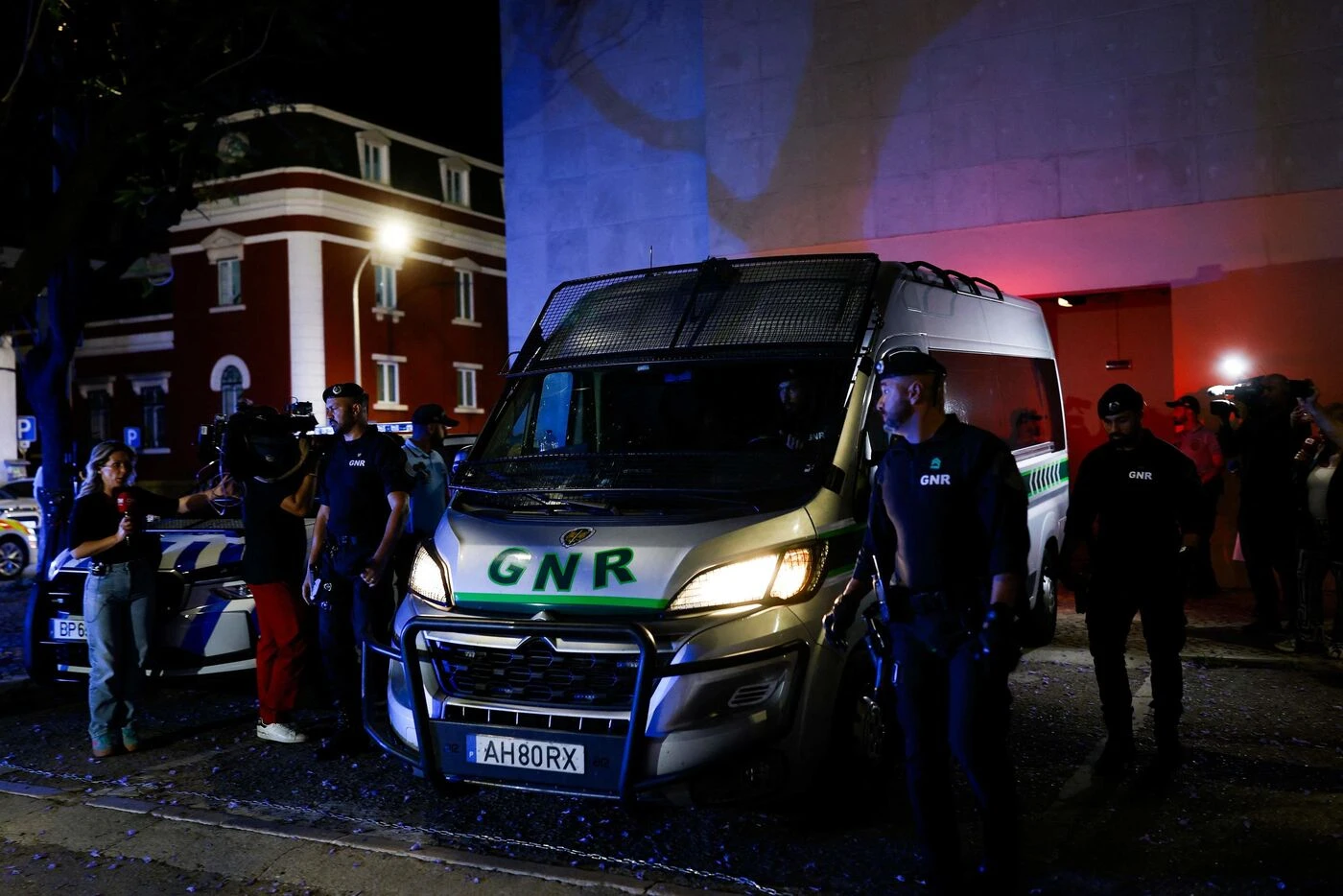 Enfants abandonnés au Portugal : les deux petits garçons de 4 et 5 ans sont rentrés en France