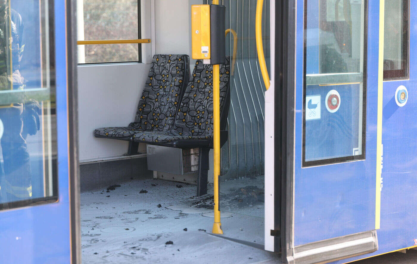 Tentative de féminicide en Allemagne : l’époux de la femme grièvement brûlée dans un tram s’est rendu