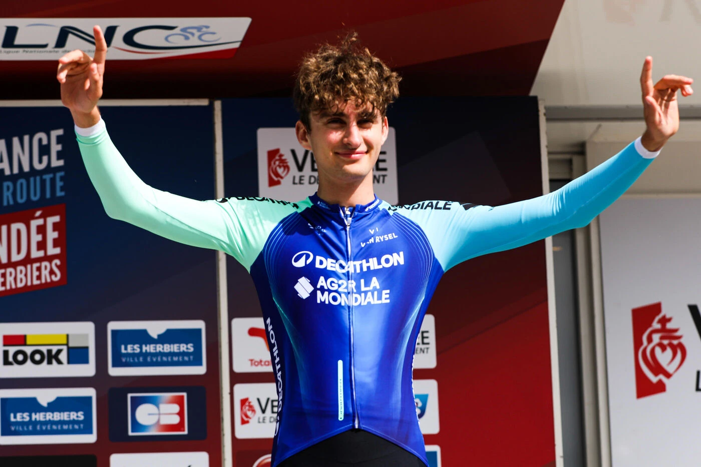 Mondiaux de cyclisme : la liste des Bleus pour la course au Rwanda avec la pépite Paul Seixas et Julian Alaphilippe