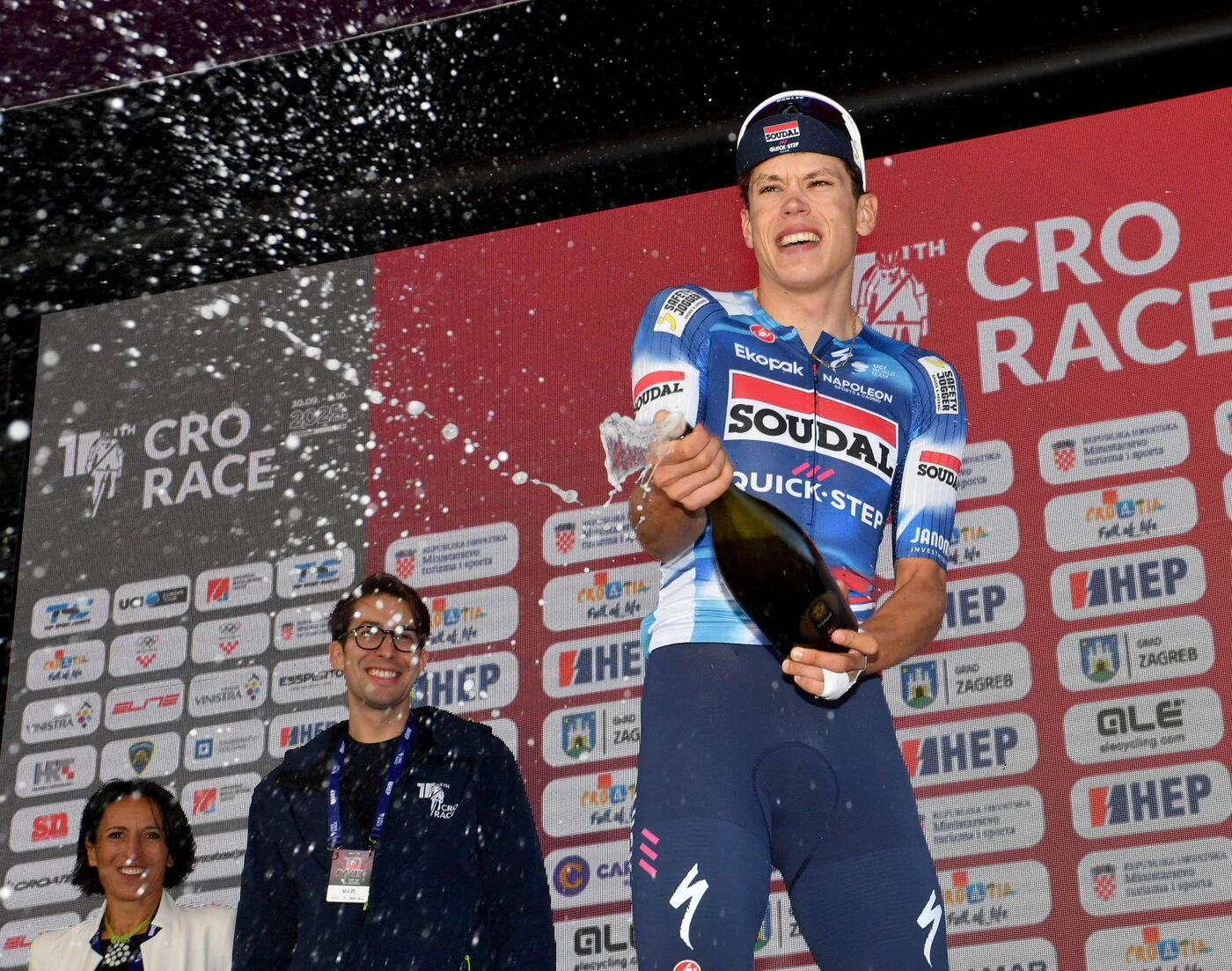 Tour du Guangxi : la vidéo de la cinquième victoire en six étapes du Français Paul Magnier