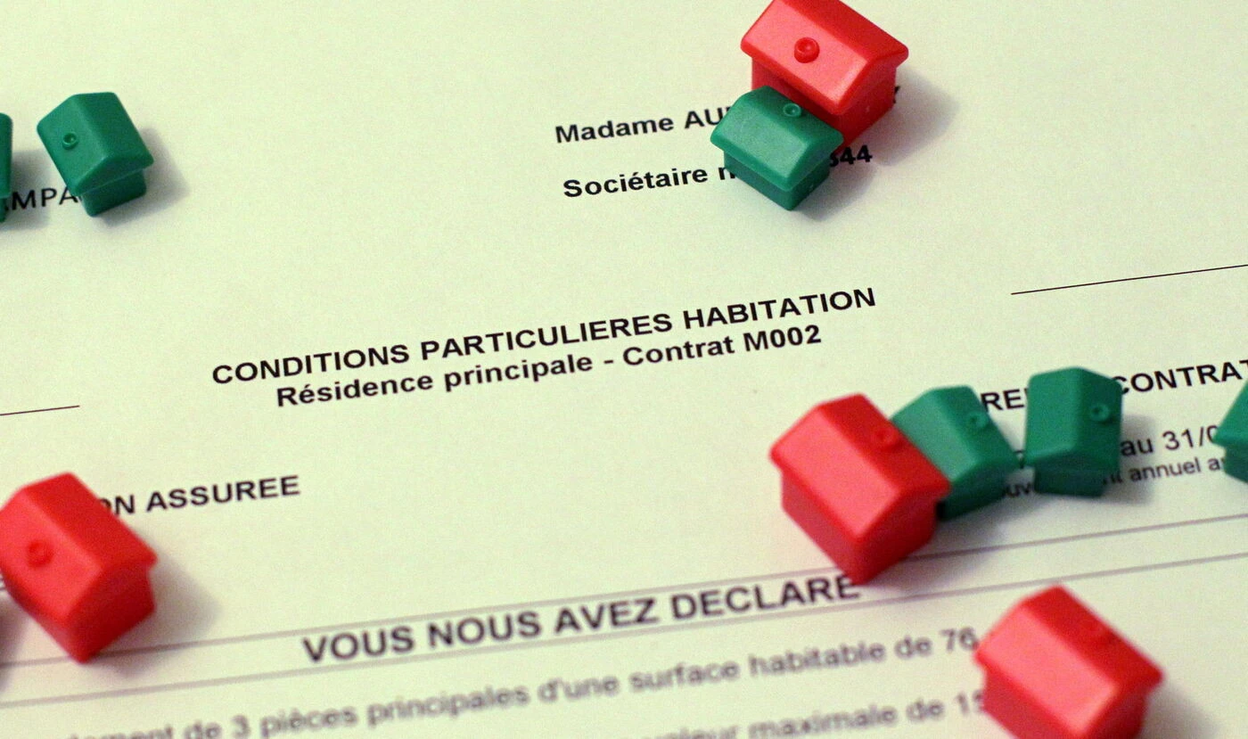 Face aux sinistres plus nombreux et plus coûteux, les assurances auto et habitation vont coûter plus cher en 2026