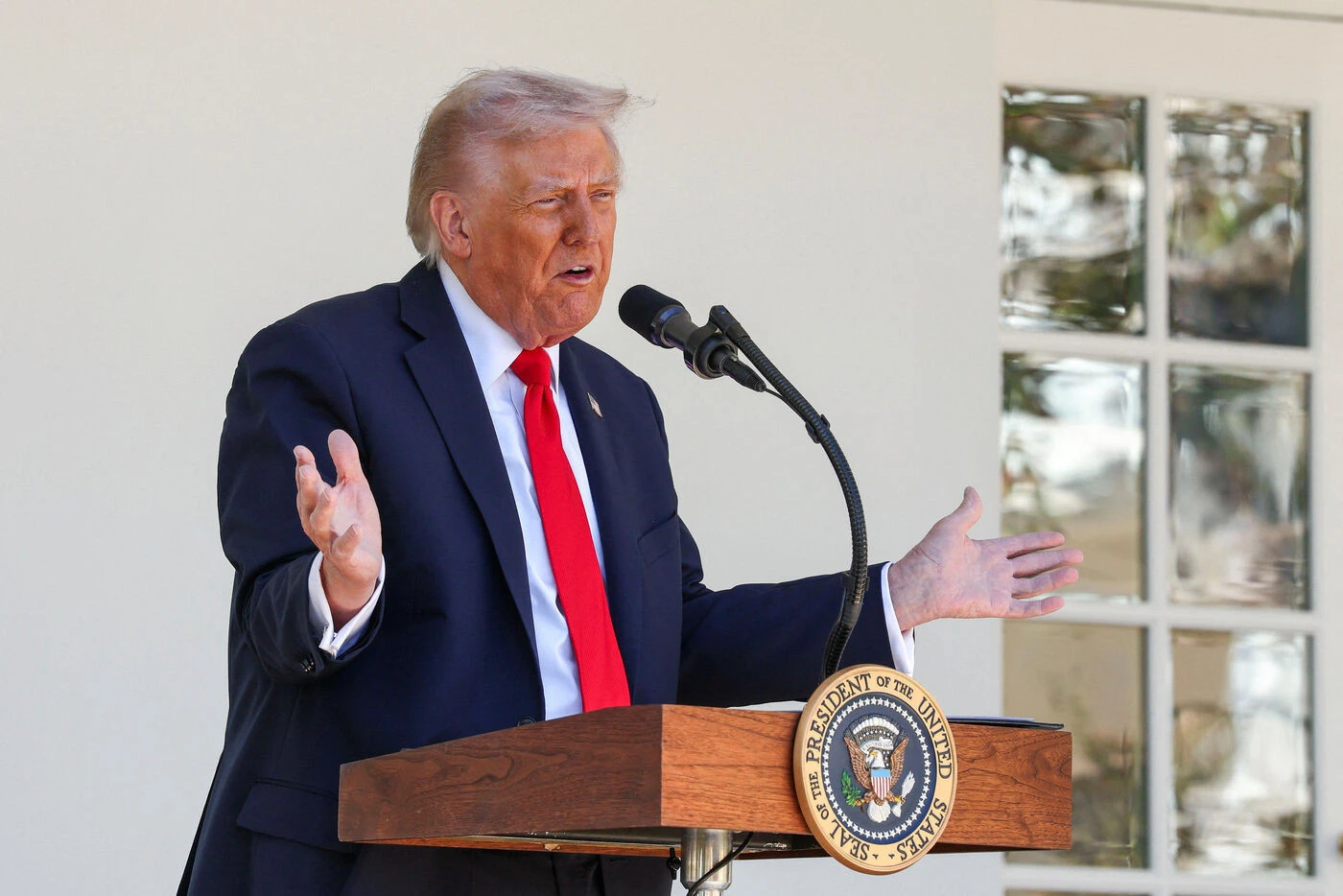 « C’est moi qui paie » : Donald Trump balaie les critiques sur le chantier de sa salle de bal à la Maison Blanche