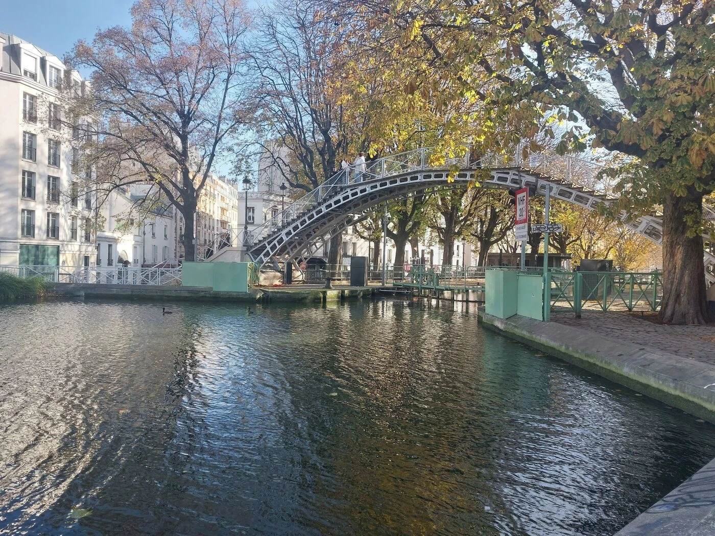 Paris : le corps d’un homme découvert dans le canal Saint-Martin