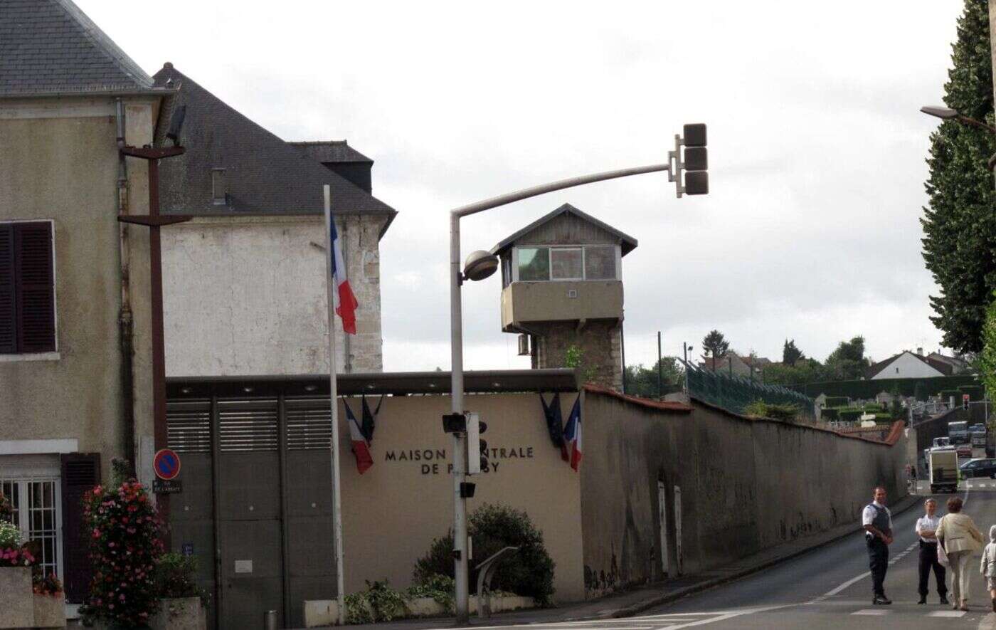 Après 14 ans à la Centrale de Poissy, un détenu s’évade lors d’un rendez-vous au consulat du Maroc à Pontoise