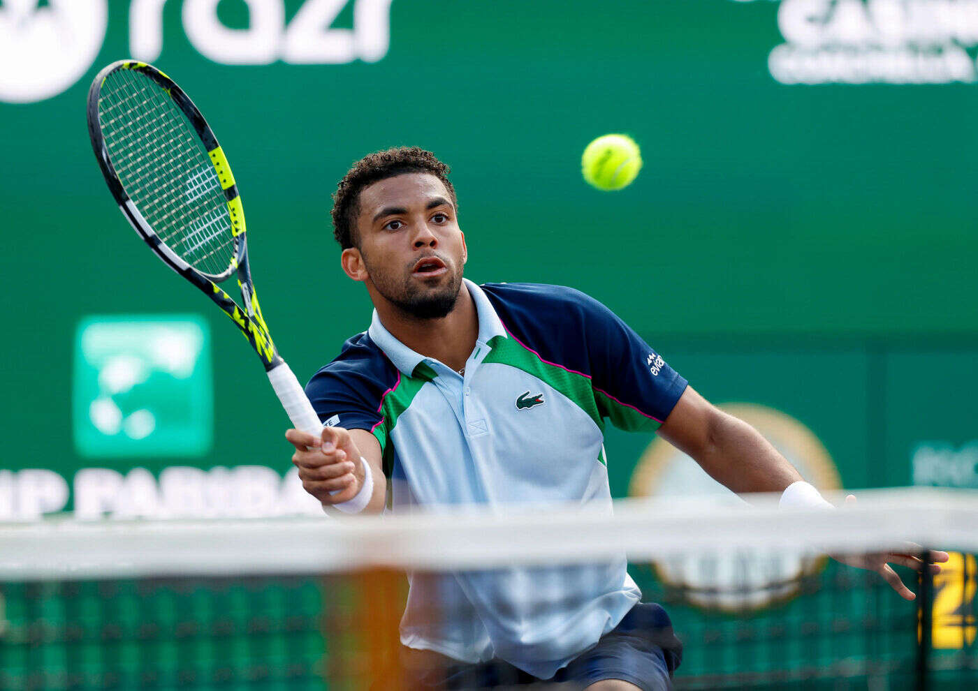 Tennis : Arthur Fils échoue de peu contre Medvedev en quart à Indian Wells, mais devient numéro un français