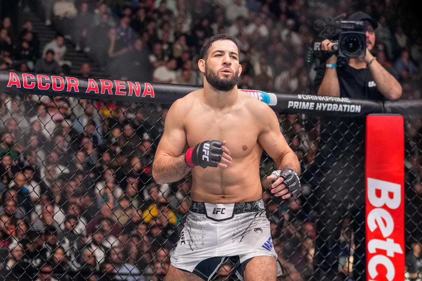 MMA : les billets pour l’UFC Paris 4 à l’Accor Arena avec Nassourdine Imavov mis en vente ce vendredi