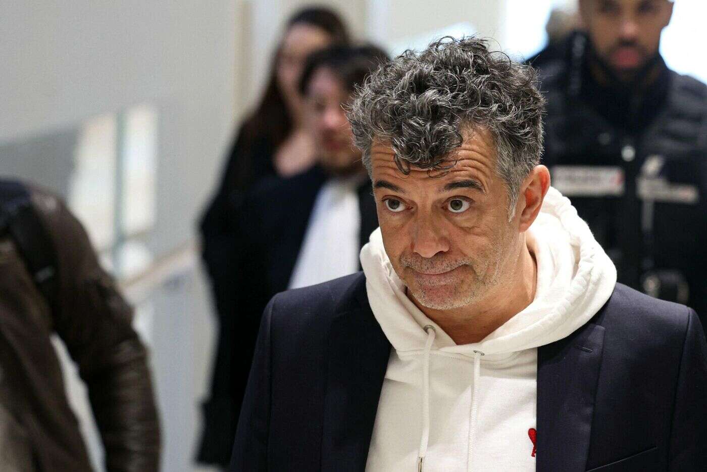 Une ex-compagne de Stéphane Plaza condamnée pour harcèlement moral sur la star de l’immobilier