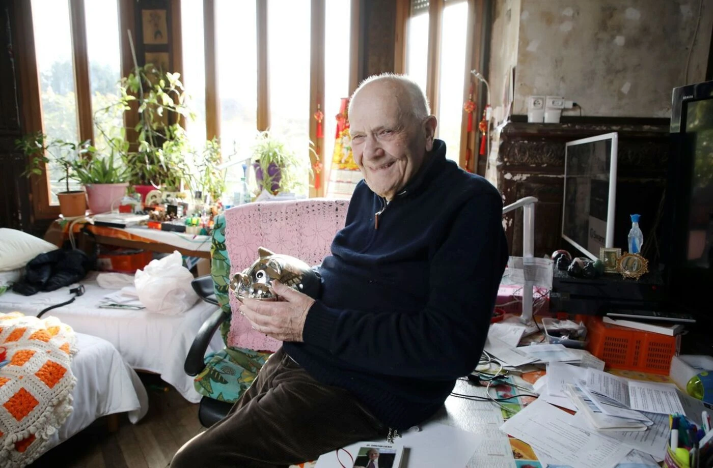 « Un homme profondément engagé » : Christian Chenay, le doyen des médecins de France, est mort à 104 ans