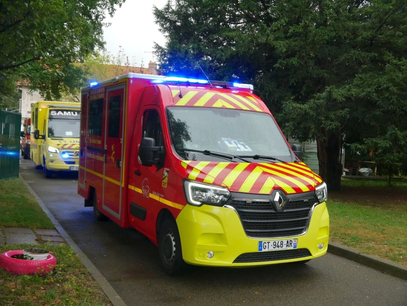 Une voiture percute un groupe de piétons à Évreux : un mort, 5 blessés, 3 personnes en garde à vue