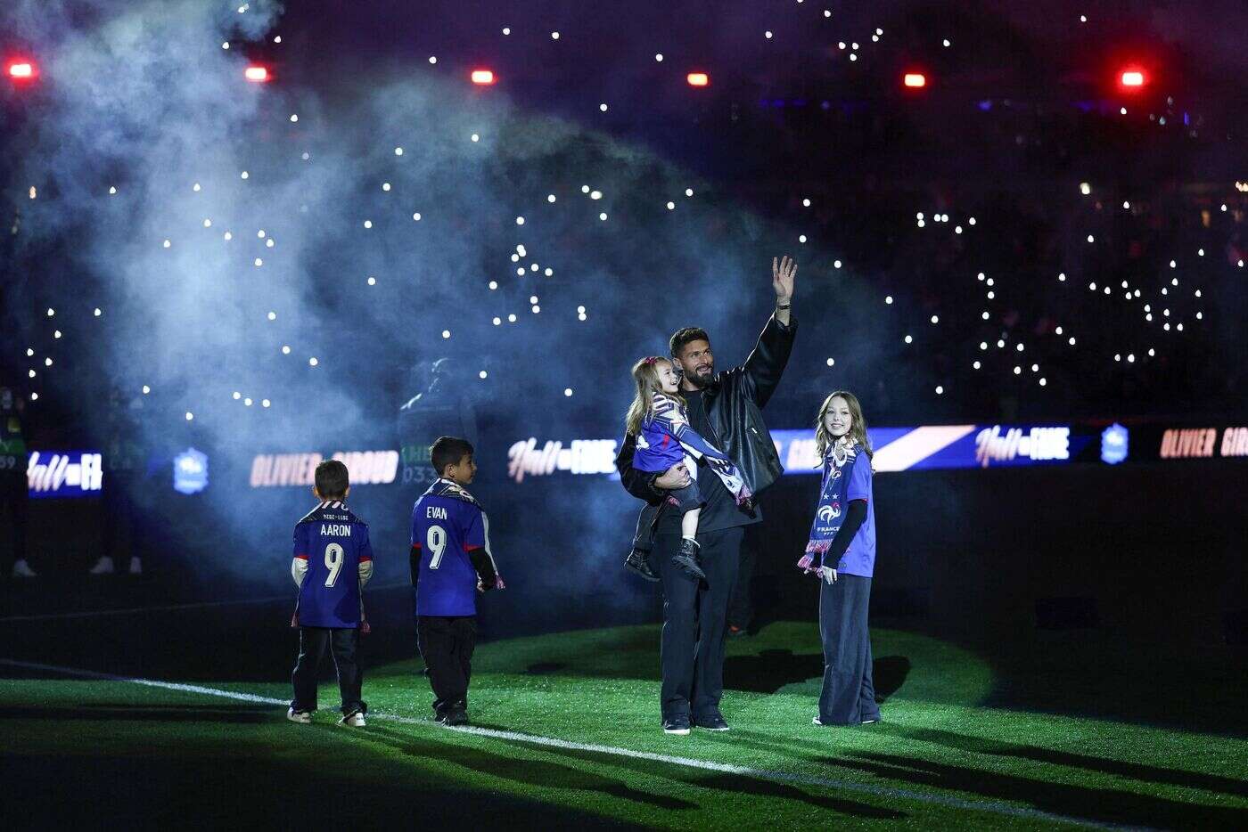 Avant France-Croatie, le Stade de France a rendu un bel hommage à Olivier Giroud